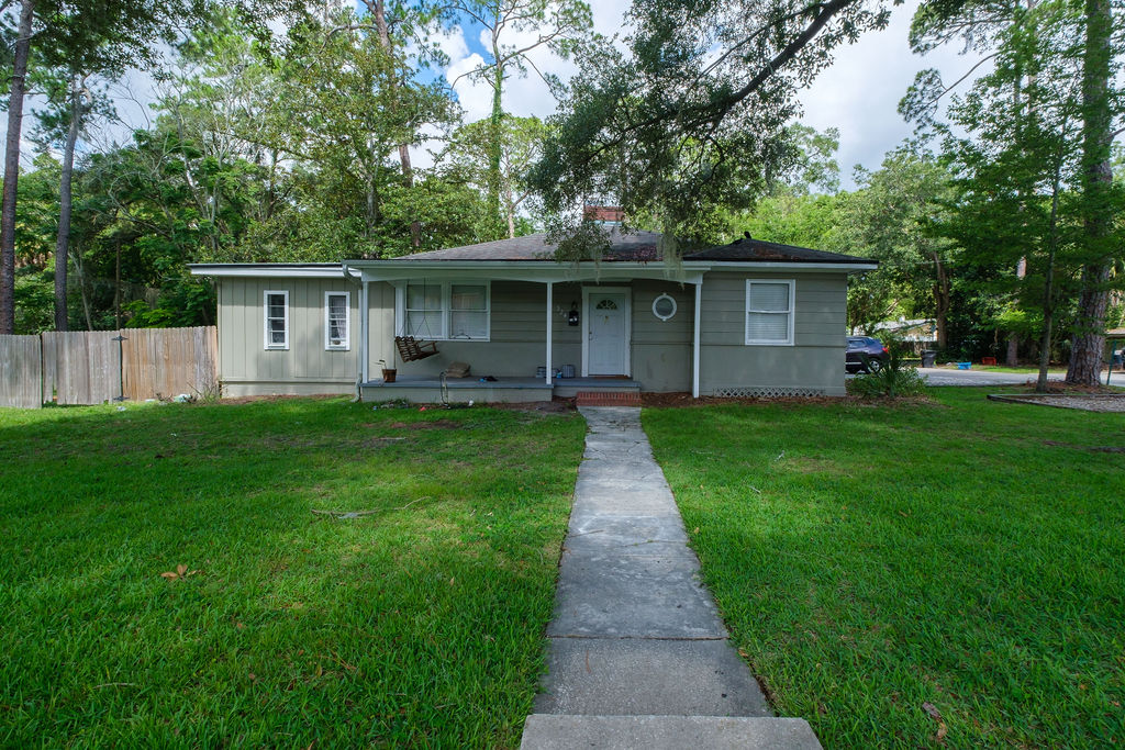 Student housing near UF